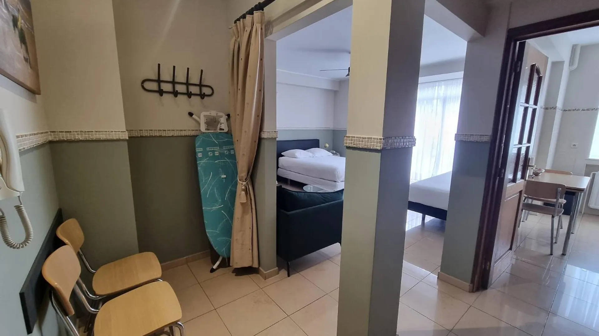 Aparthotel Residence Bara Midi Saint-Gilles Брюссель